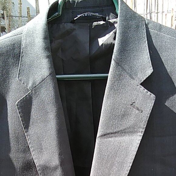 Sean John Blazer Suit Jacket Gray 42R - 2 Button Closure - Picture 3 of 16